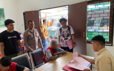 Pelaku penganiayaan diserahkan ke Kejari Jayapura. (Foto : Istimewa))