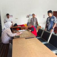 Tersangka diserahkan ke Kejari Jayapura. (Foto : Istimewa)