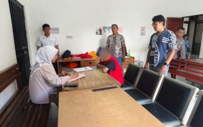 Tersangka diserahkan ke Kejari Jayapura. (Foto : Istimewa)