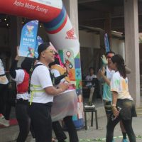 Astra Motor Papua hadir di Color Run x Water Run Sorong. (Foto : Istimewa)