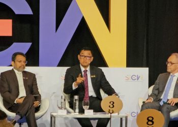 Sebagai Panelis di SIEW, Dirut PLN Tekankan Pentingnya Sinergi Antarnegara