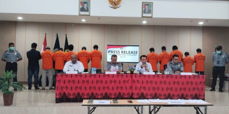 Imigrasi Jayapura Amankan 11 Warga Negara Bangladesh dan India