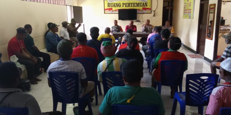 Dishub Jayapura Diminta Tindak Tegas Mobil Angkutan Umum Pelat Hitam