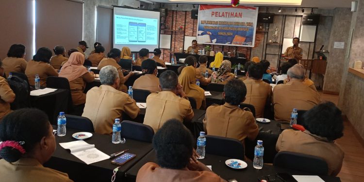 Ratusan Tenaga Didik di Jayapura Diberi Pelatihan Implementasi Kurikulum Merdeka